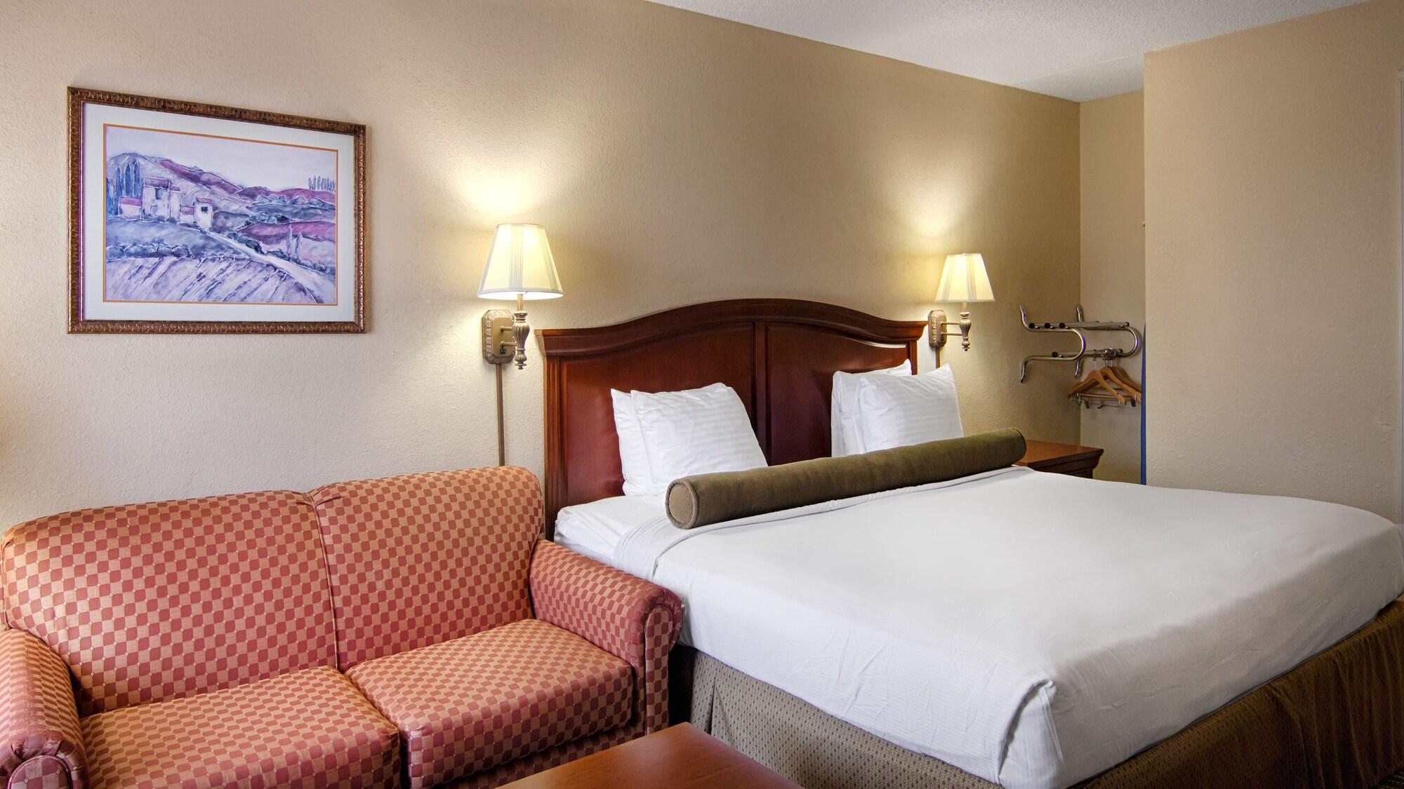 Best Western Point South Ємассі Екстер'єр фото