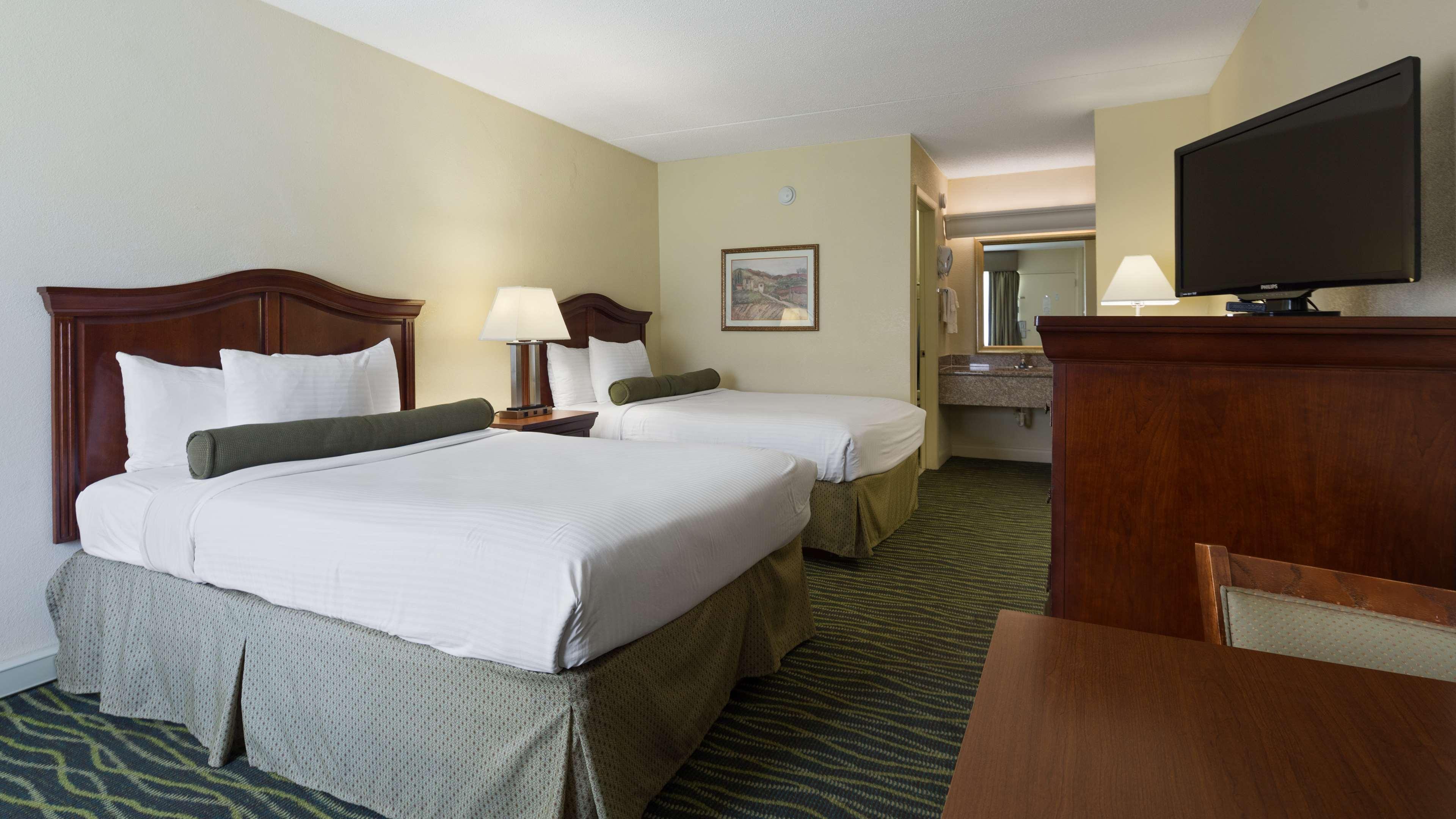Best Western Point South Ємассі Екстер'єр фото