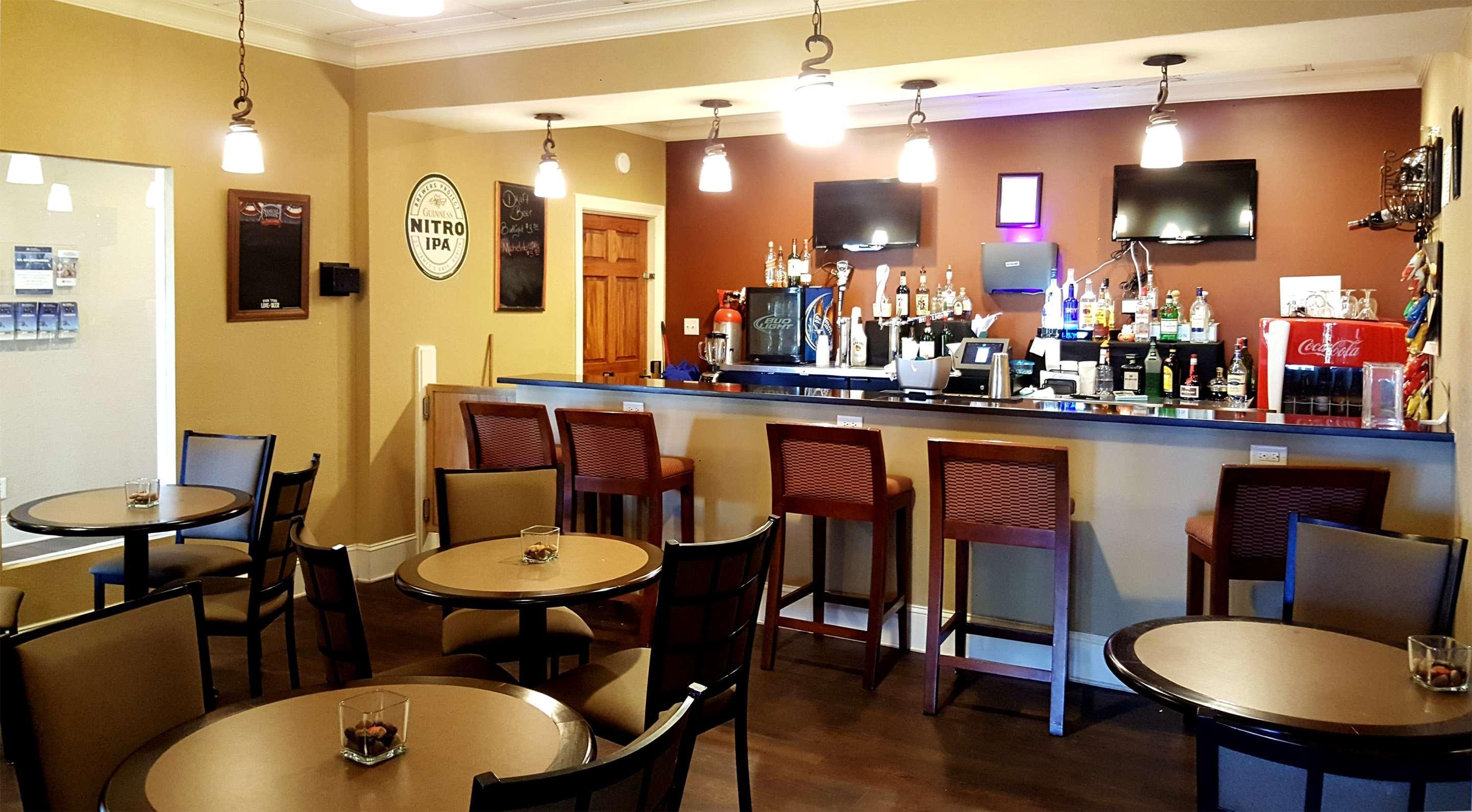 Best Western Point South Ємассі Екстер'єр фото